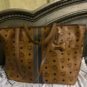 authentic mcm shoulder bag see at the picture